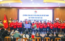 CLIP: Lễ mừng công đội tuyển bóng đá nữ Việt Nam