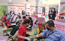 Gần 1.000 đoàn viên tham gia hiến máu nhân đạo