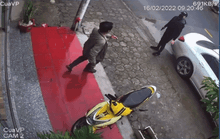 Xác minh clip kẻ rút súng đe dọa chồng cũ của người tình