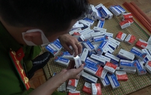 Cảnh báo tình trạng đưa thuốc trị Covid-19, kit xét nghiệm dỏm vào Việt Nam