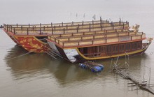 Mượn danh doanh nghiệp để đóng 4 chiếc thuyền du lịch trên sông Hương?
