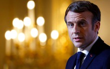 Tổng thống Pháp tới gỡ ngòi nổ, Nga buông lời bi quan