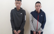 2 thanh niên đi xe máy bất ngờ nổ súng vào tiệm đồ gỗ