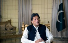 Thủ tướng Pakistan bất ngờ mất chức