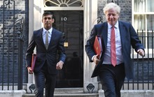 Thủ tướng Anh Boris Johnson bị phạt vì tiệc tùng trong dịch Covid-19