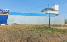 Nhà kho vô chủ xây dựng trái phép trên đất công ở Bạc Liêu