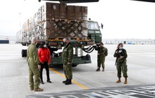 Căng thẳng quanh chuyện viện trợ vũ khí cho Ukraine