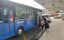 Vui với xe buýt ở sân bay Tân Sơn Nhất