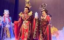 NSƯT Hữu Quốc dựng phiên bản mới Xử án Phi Giao thu hút khán giả