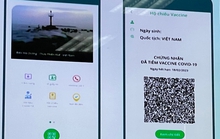 Hai điểm tiêm chủng ở Hà Nội và TP HCM đã cấp hộ chiếu vắc-xin cho 2.438 người