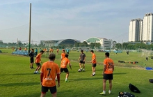 CLB TP HCM sẵn sàng thanh lý cầu thủ bỏ tập