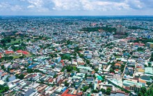 THAY ÁO CHO KHU VỰC TÂY BẮC TP HCM (*): Chung sức, đồng lòng!
