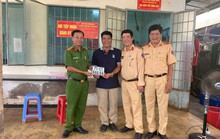 Người đàn ông bấm được biển ngũ quý 666.66 ở trụ sở công an xã
