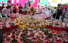 Kỷ lục Việt Nam với 200 món ăn được chế biến từ sen ở Đồng Tháp