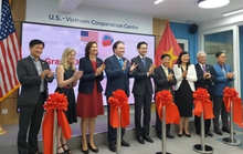 Đại sứ Marc Knapper khai trương Trung tâm Hợp tác Việt Nam - Mỹ