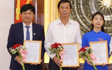 Chủ tịch tỉnh Thanh Hóa bổ nhiệm Hiệu trưởng Trường THPT chuyên Lam Sơn