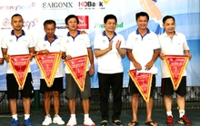 Báo Người Lao Động đồng hạng ba nội dung đôi nam nữ Giải Quần vợt Hội Nhà báo