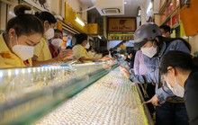 Bất thường thị trường vàng (*): Phải liên thông với thế giới