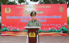 Công an TP HCM đưa 100 cán bộ, chiến sĩ về công an xã