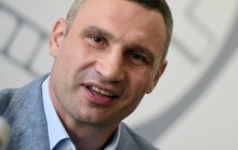Kẻ bí ẩn mạo danh thị trưởng Kiev, gây rối khắp châu Âu