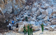 Kiểm tra an toàn sau nổ ở mỏ đá, 2 người bị đất đá đè tử vong