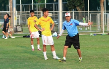 U19 Lào đẩy U19 Malaysia đối đầu U19 Việt Nam ở bán kết