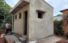 Lập đoàn kiểm tra việc xây hàng loạt nhà vệ sinh 200 triệu đồng/căn