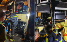 Xe khách tông xe bồn, tài xế tử vong kẹt trong cabin, 19 người bị thương