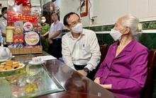 Bí thư Nguyễn Văn Nên thăm Mẹ Việt Nam anh hùng