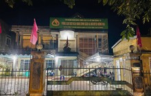 Giám đốc ngân hàng chính sách huyện tử vong trong phòng làm việc