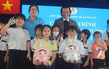Trẻ em khó khăn được Tiếp bước đến trường