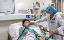 Nữ sinh ngộ độc rượu nặng nhất được xuất viện