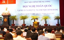 Nâng cao trình độ cán bộ ngành nội chính Đảng