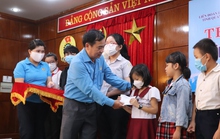30 học sinh ở Quảng Nam nhận món quà ý nghĩa đầu năm học mới