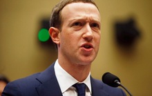 Ông chủ Facebook tiết lộ, tháng 10 sẽ ra mắt kính thông minh VR