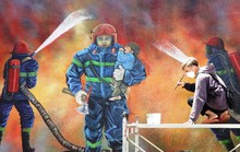 Một người dân Đà Lạt thuê họa sĩ vẽ bức tranh tri ân 3 chiến sĩ PCCC hy sinh