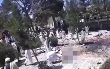 Giáo sĩ chặt đầu của Taliban chết trong vụ đánh bom nhà thờ
