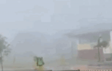 Siêu bão Noru đổ bộ Philippines, mang theo sức mạnh bùng nổ