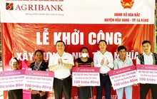 Agribank tài trợ 500 triệu đồng xây tặng 5 nhà tình nghĩa