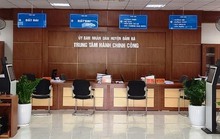 Một Phó giám đốc Trung tâm hành chính công bị đình chỉ công tác sau tố cáo của cô gái