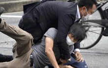 Nghi phạm ám sát ông Abe Shinzo bị truy tố tội danh giết người
