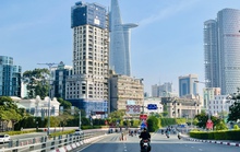 Bất ngờ với đường sá TP HCM ngày cận Tết