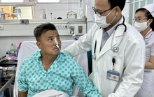 TP HCM: Tìm người thân của 1 người đàn ông bị đột quỵ khi Tết cận kề
