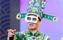 Diễn biến “nóng” vụ Xuân Bắc viết status Cái tát của mẹ
