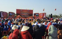 Hàng ngàn người trẩy hội chùa Hương Tích - Hoan Châu đệ nhất danh lam