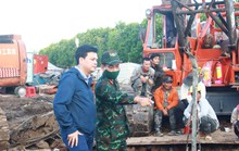 CHÙM ẢNH: Ngày thứ 5 nỗ lực cứu bé trai lọt vào trụ bê-tông sâu 35m