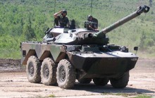Xe tăng phương Tây sắp đến Ukraine, Nga tung tàu chiến mang tên lửa siêu thanh