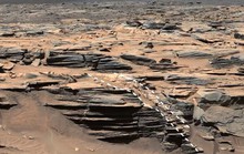 NASA phát hiện mỏ đá quý trên Sao Hỏa, sinh vật ngoài hành tinh đang canh giữ?