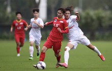 Bóng đá nữ TP HCM I vững ngôi đầu