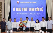 TP HCM trao quyết định cho ông Trần Anh Tuấn